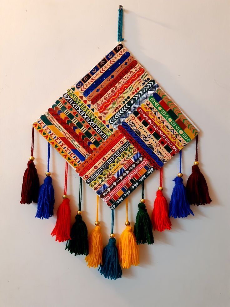 Handmade Traditional Thread Wall Hanging